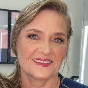 ANA TERESA DE ARAÚJO FARIAS