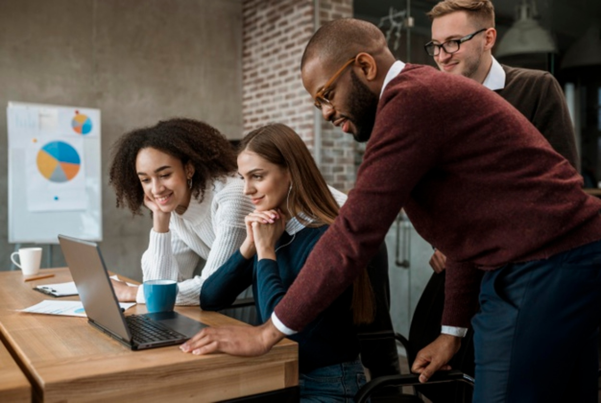 Procurando emprego? Confira vagas de estágios e de empregos nas áreas de Engenharia e Arquitetura
