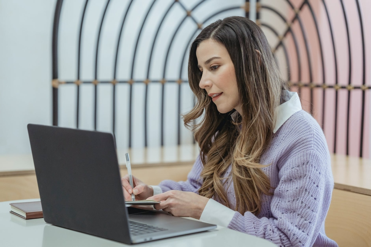 Procurando uma oportunidade? Confira empregos e estágios nas áreas Engenharia e Arquitetura