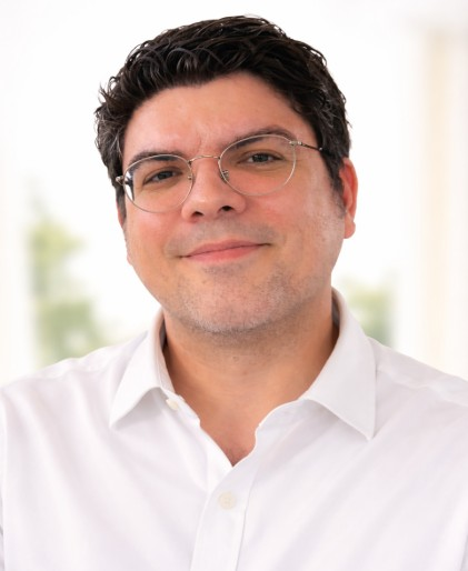 ESP. MAIQUEL ALEXANDRE ALVES