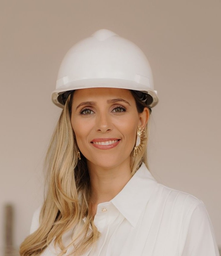 M. SC. BEATRIZ MENEZES SANTOS